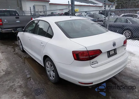 2017 Volkswagen Jetta 1.4T S z USA, uszkodzony, nr VIN 3VW2B7AJ4HM321371